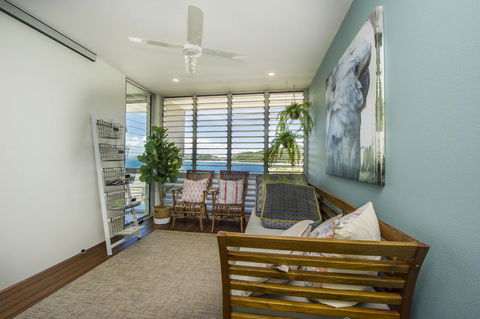 1 Bright Point Apartment 1504 - Bet 4u 6