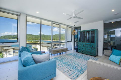 1 Bright Point Apartment 1504 - Bet 4u 13