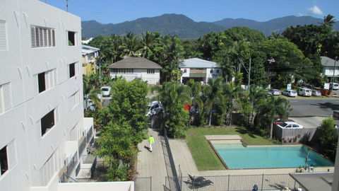 Edge Apartments Cairns - Bridge Guide 34