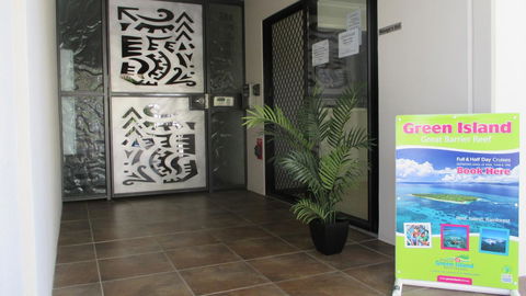 Edge Apartments Cairns - Bridge Guide 22