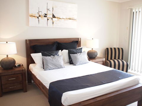 Edge Apartments Cairns - Bridge Guide 2