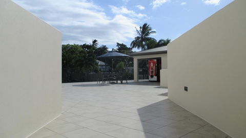 Edge Apartments Cairns - Bridge Guide 40