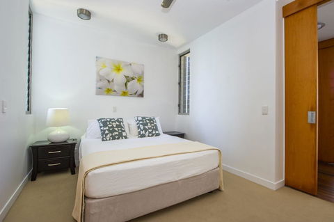 1 Bright Point Apartment 5301 - Bet 4u 16