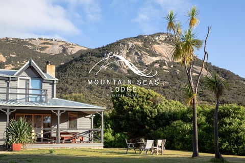 Mountain Seas Lodge - DBD 0