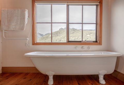 Mountain Seas Lodge - DBD 8