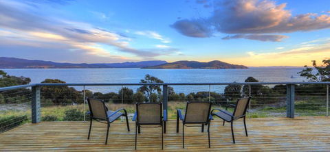 Bruny Island Escapes And Hotel Bruny - Click Find 10