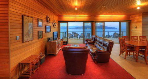 Bruny Island Escapes And Hotel Bruny - Click Find 8