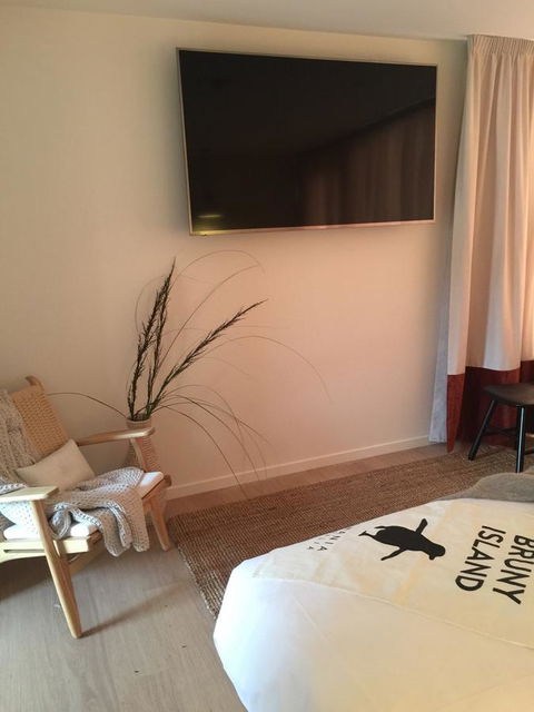 Bruny Island Escapes And Hotel Bruny - Click Find 26