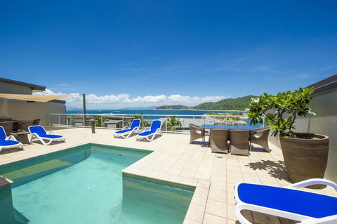 1 Bright Point Apartment 1503 - Bet 4u 3