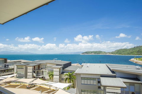 1 Bright Point Apartment 1503 - Bet 4u 2