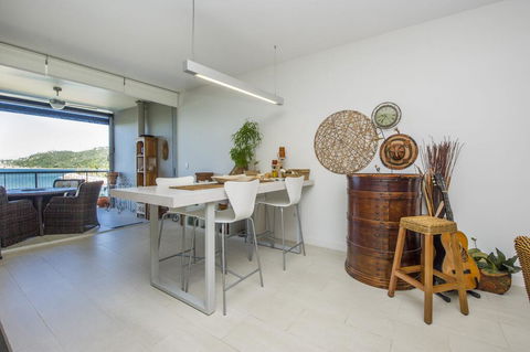 1 Bright Point Apartment 2303 - Bet 4u 2