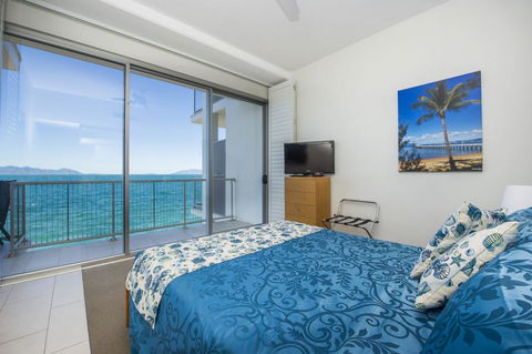 1 Bright Point Apartment 5102 - Bet 4u 2