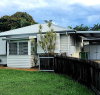 2 bedroom cottage - Bridge Guide