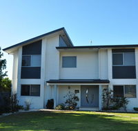 21 Tingira Close - Family home in a quiet street enjoying ocean views - Click Find