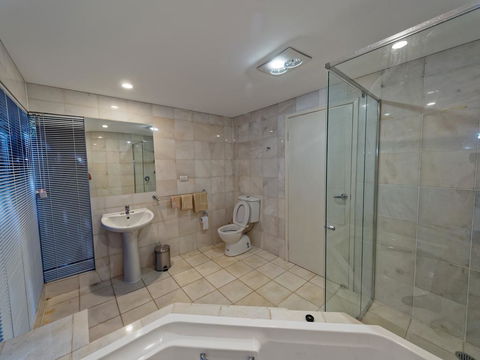 230 Scenic Drive - Click Find 1