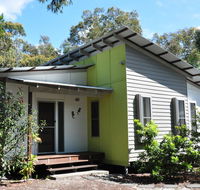 24 Esprit Drive - Beach home with open plan living and walking distance to beach - Click Find