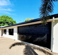 3 bedroom central home - Bridge Guide