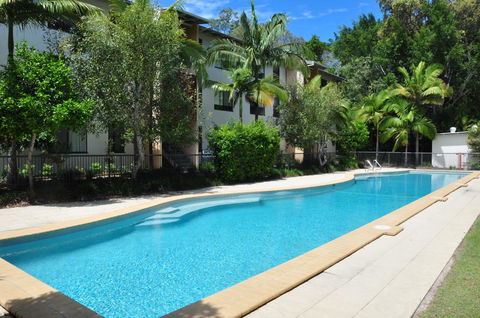 32/15 Rainbow Shores - Unit Overlooking Bushland With Shared Swimming Pool, Spa And Tennis Court - Click Find 3