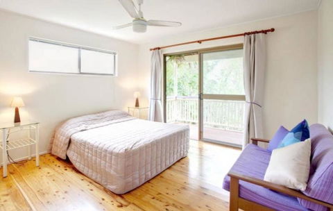 33 Cooloola Drive - Rainbow Beach, Walk To The Beach, Pet Friendly - Click Find 3