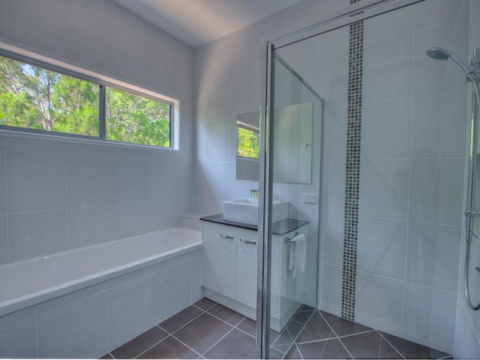 36 Satinwood Drive - Rainbow Shores - Click Find 2