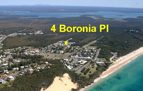 4 Boronia Place - Rainbow Beach, Perfect, Convenient Location, Fenced Yard - Click Find 1