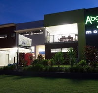 Abode37 Motel Emerald - Click Find