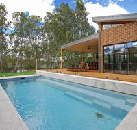 Adori Maloo - Bundalong - Click Find