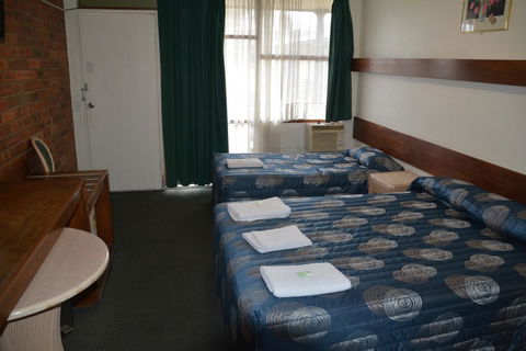 Adrian Motel - Click Find 2