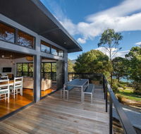 Adventure Bay Beach House - Click Find