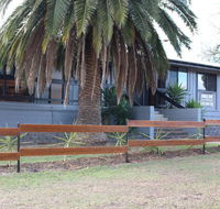 Amble Inn - Click Find