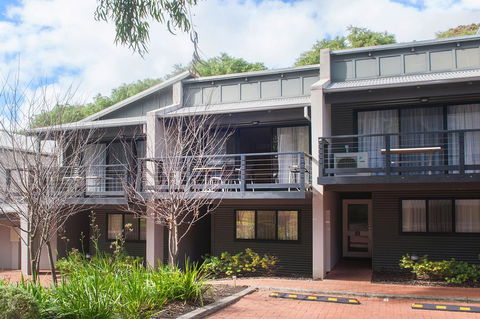 Apartment 115 - Located On The Main Street - Bet 4u 2