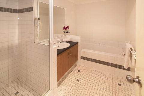 Apartment 115 - Located On The Main Street - Bet 4u 3