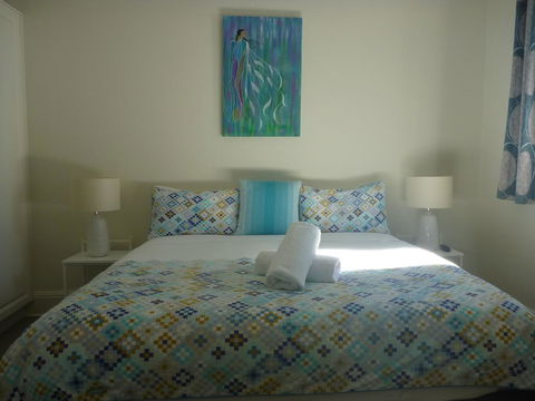 Apartments On Grey - Click Find 0