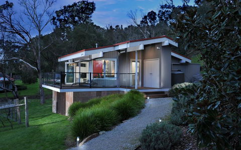 Araluen Boutique Accommodation - Bet 4u 1