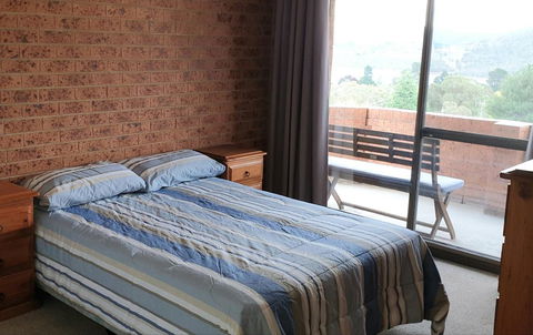 Aspen Court 12 - Click Find 0