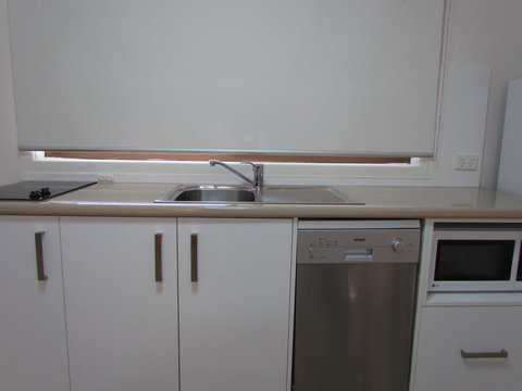 Augathella Motel & Caravan Park - Bet 4u 2