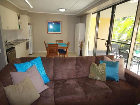 Baden 90 - Rainbow Shores, Resort Unit, Pools, Tennis Court, Walk To Beach - Click Find 2