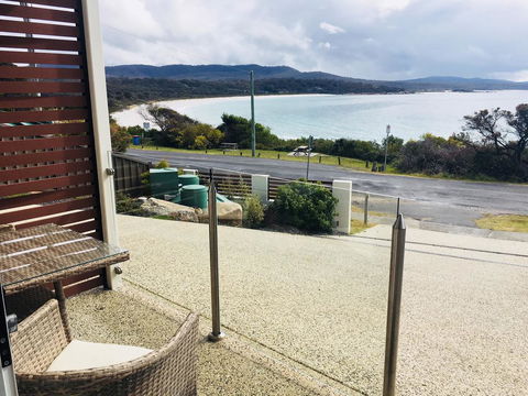 Balmoral Apartment Binalong Bay - Bet 4u 1