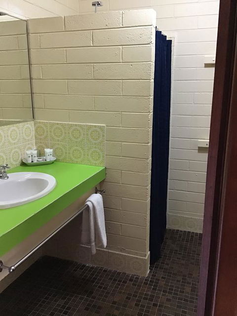 Bayview Motel - Lawyer Find 3
