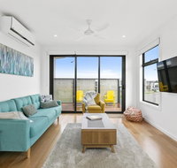 Beach  Golf Stays Australia - Click Find