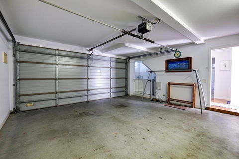 BEACH - BAY - BEE - PET FRIENDLY - DBD 1