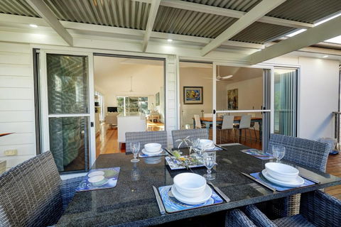 BEACH - BAY - BEE - PET FRIENDLY - DBD 2