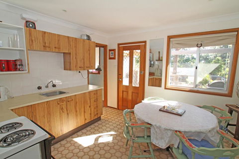 Beach And Bush Getaway - Bet 4u 2