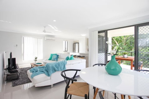Beach Breeze Holiday House - Click Find 3