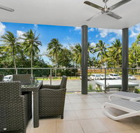 Beachfront Apartment with Ocean Views 4 - Lawyer Find