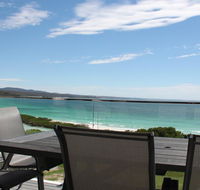 BEACHHOUSE BINALONG Luxury waterfront holiday house at Bay of Fires - Bet 4u