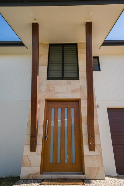 Beautiful Modern Luxury - Click Find 3