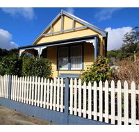 Benvenuti To Comstock Cottage - Click Find
