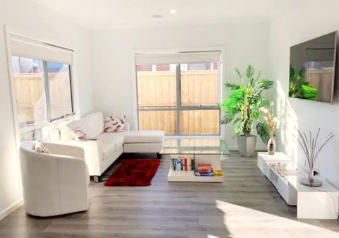 Brand New Home, 10 Mins To Beach, Torquay, Geelong, Deakin, Hospitals - Bet 4u 0