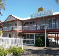 Bridge Motel - Click Find